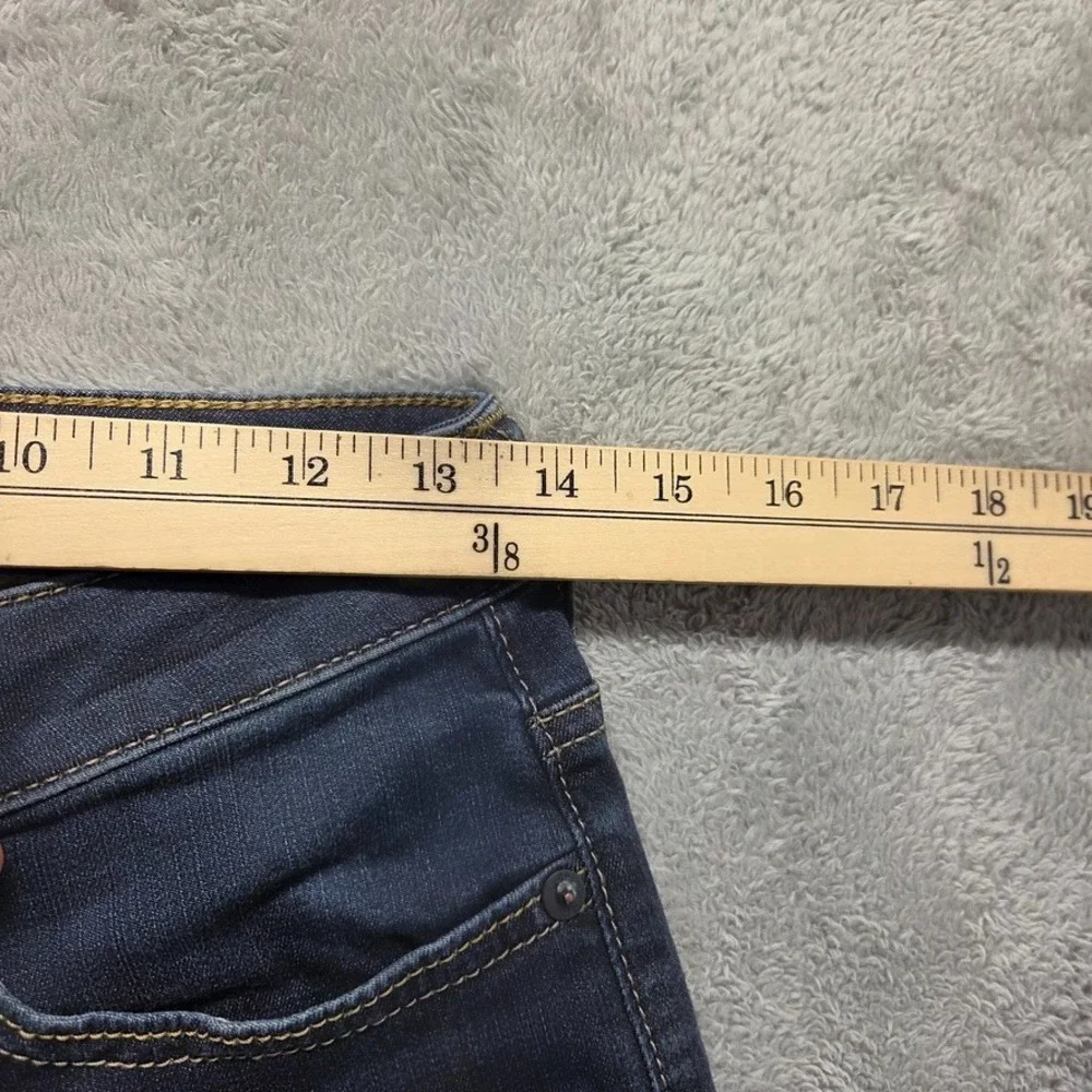 American Eagle Outfitters pre owned
