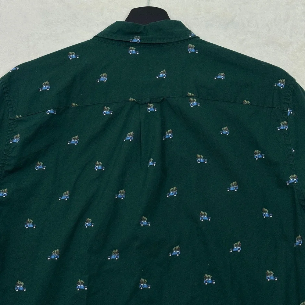 American‎ Eagle Shirt Mens S Green Christmas Truck Seriously Soft Button Down S