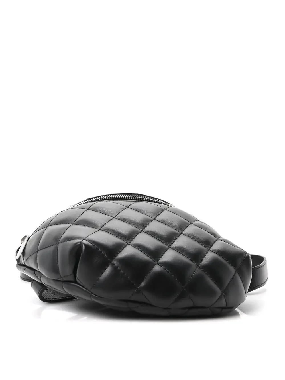 CHANEL elevate your