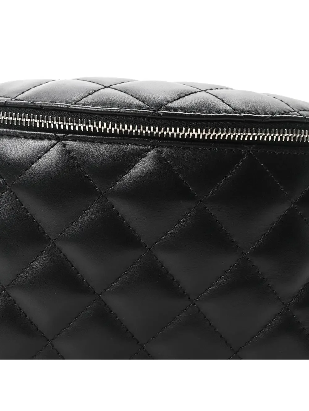 CHANEL elevate your