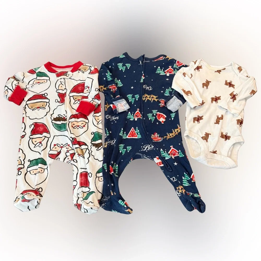Old Navy Kids One Piece‎ Footies - Santa, Trees, Reindeer