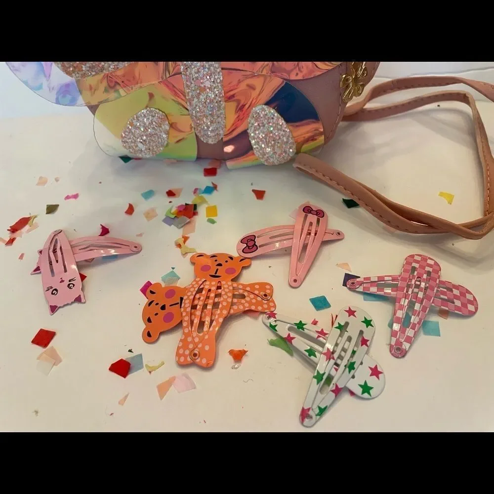 Girl’s‎ Glitter Butterfly Shaped Bag with Coordinating Hair Clips