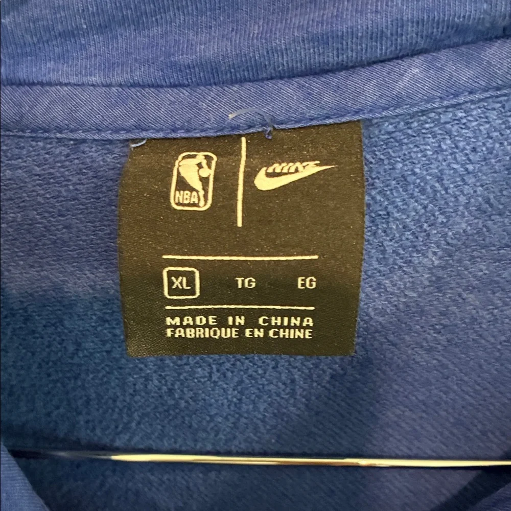 Nike pullover hoodie