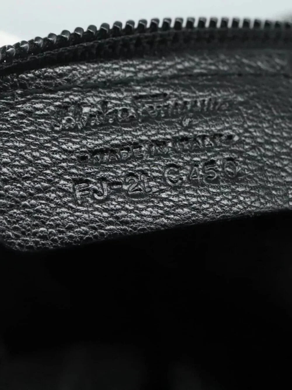 Salvatore Ferragamo Fringe Hand Bag Leather Black Auth yk17180