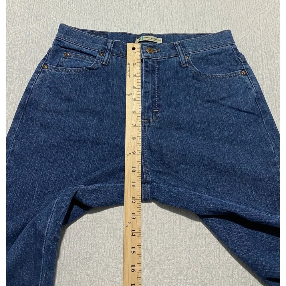 Lee relaxed style pockets