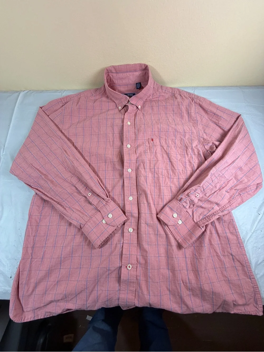 Izod casual button