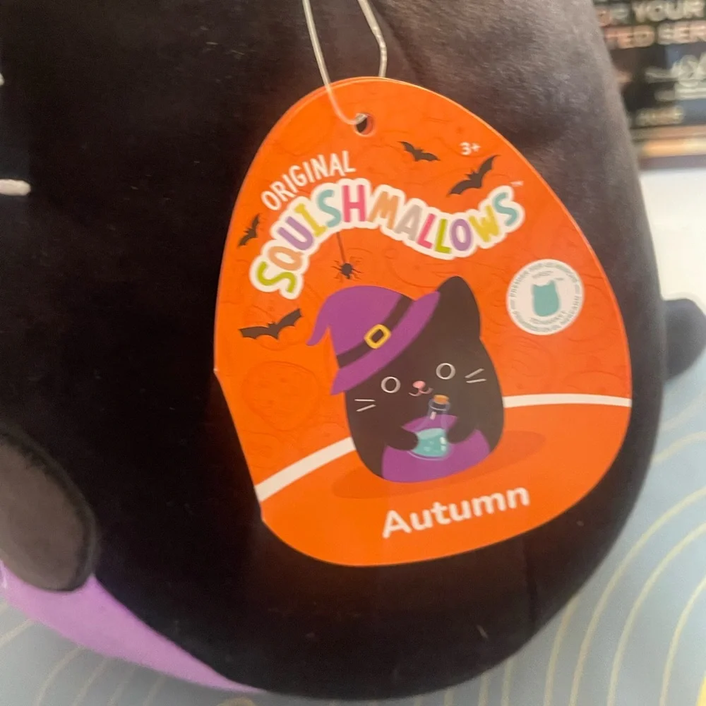 Squishmallows 12 inch Autumn the Witch Cat Halloween Potion Bottle Purple Hat