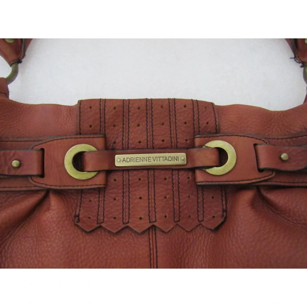 Adrienne Vittadini Medium Brown Pebble Leather Shoulder Purse Magnetic‎ Closure