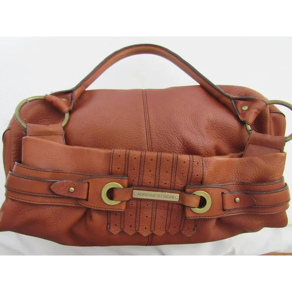 Adrienne Vittadini Medium Brown Pebble Leather Shoulder Purse Magnetic‎ Closure