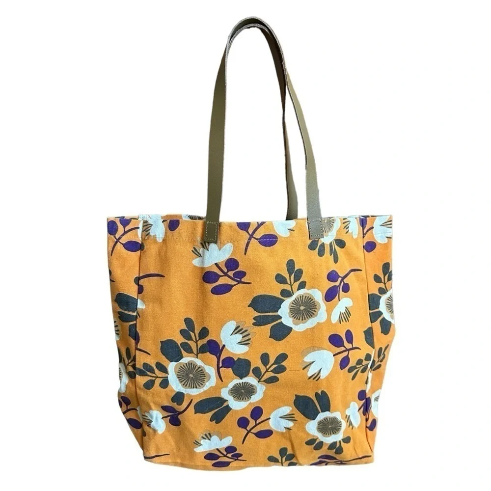 N/A fabric item wear
