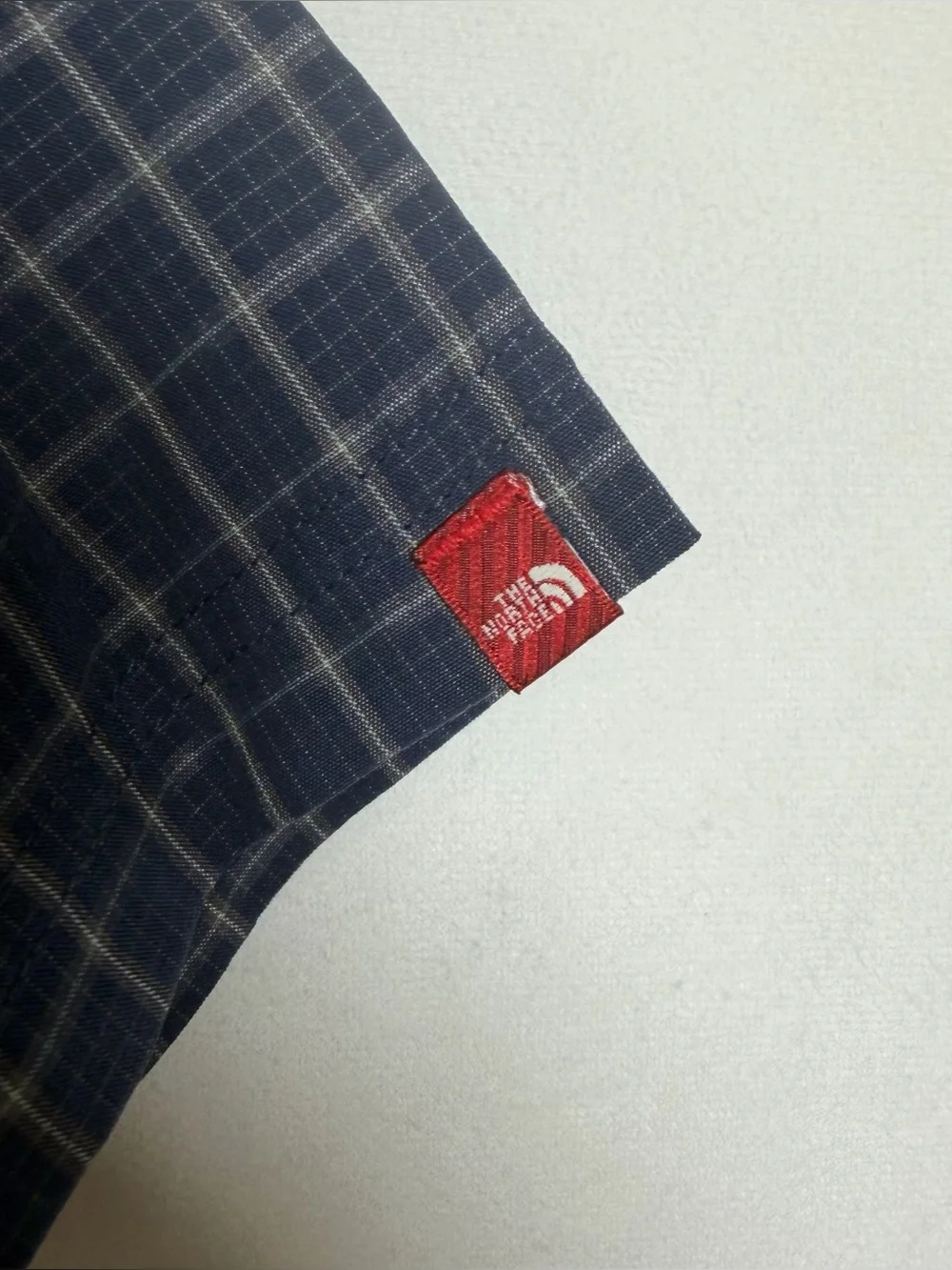 The North Face Men’s Sz M Vintage Y2K Plaid Modal Hiking Travel Shirt Gorpcore