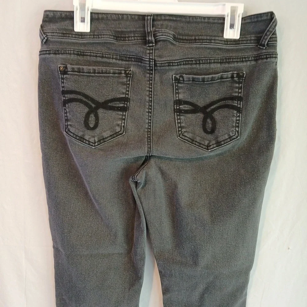 Old Navy Size 17 Wallflower The Ultrafit Jeans‎ Stretch Black Denim Jeggings