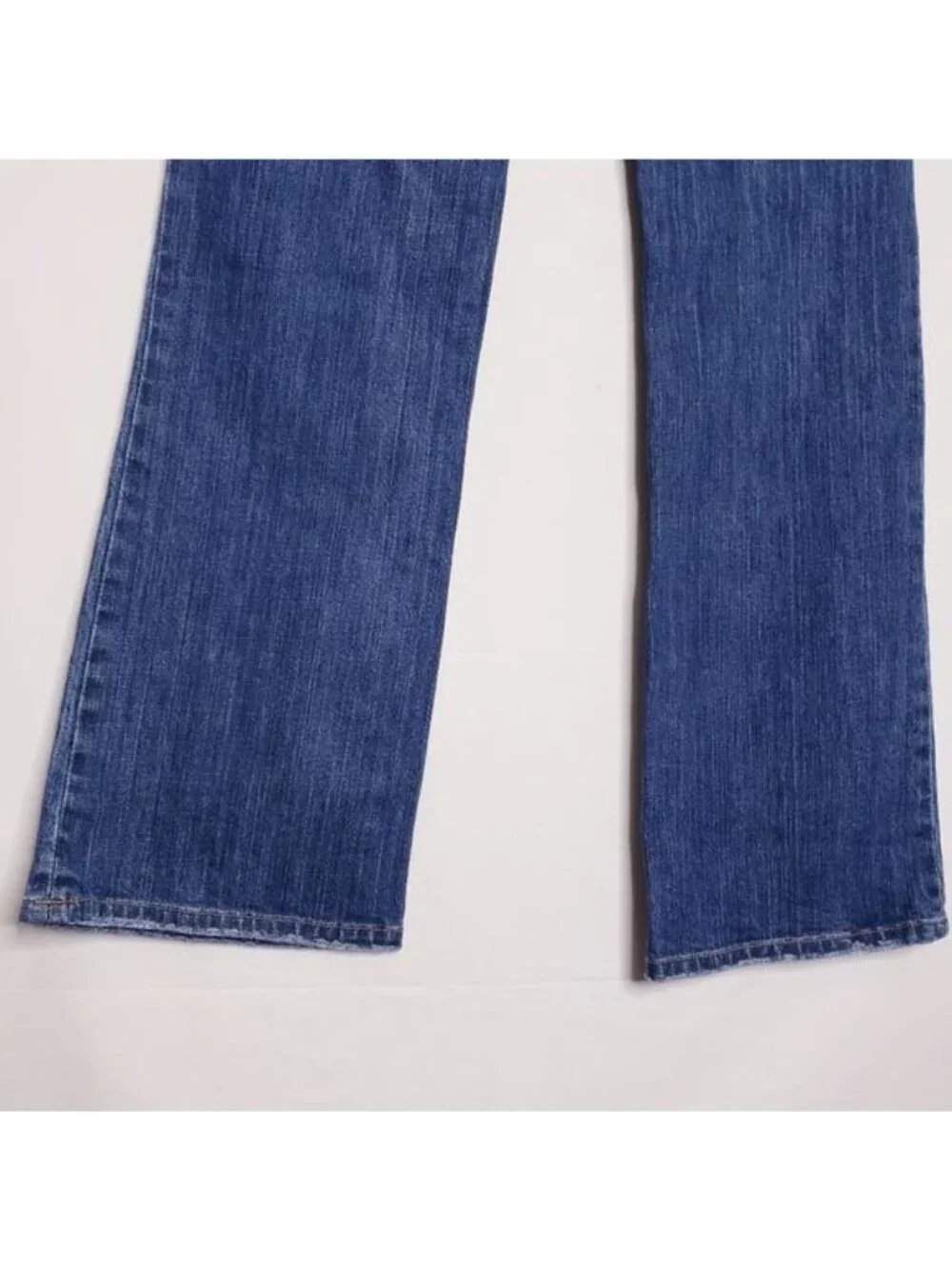 American Eagle Outfitters aeo american