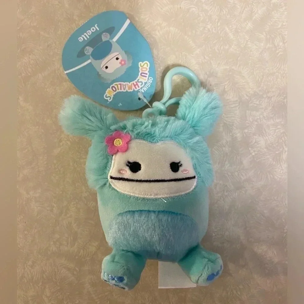 NWT Squishmallow Joelle the Bigfoot Backpack‎ Clip Charm 3