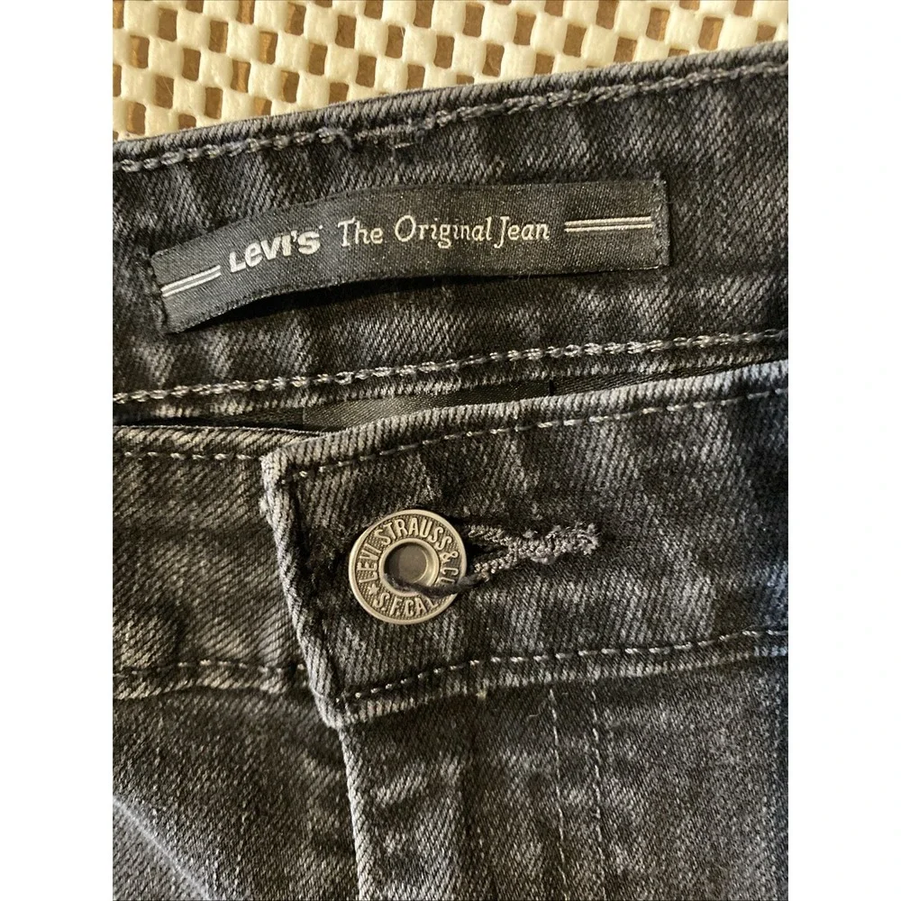 Levi's Black Mid Rise‎ Skinny Jeans Size 14M Embroidered Pocket stretch