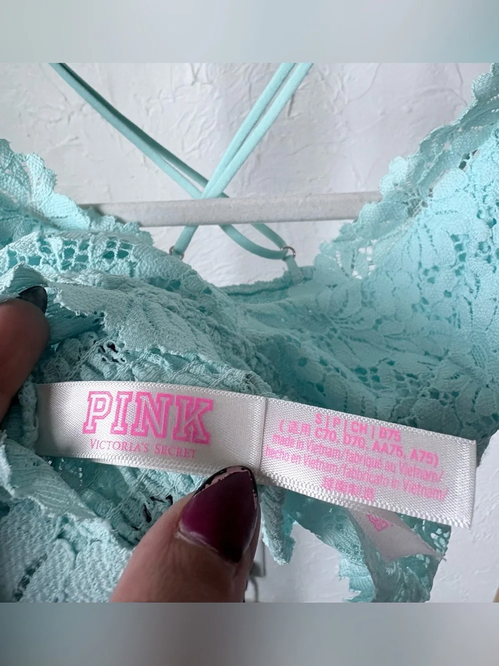PINK Victoria’s Secret Aqua Blue Lace Strappy Longline Bralette S