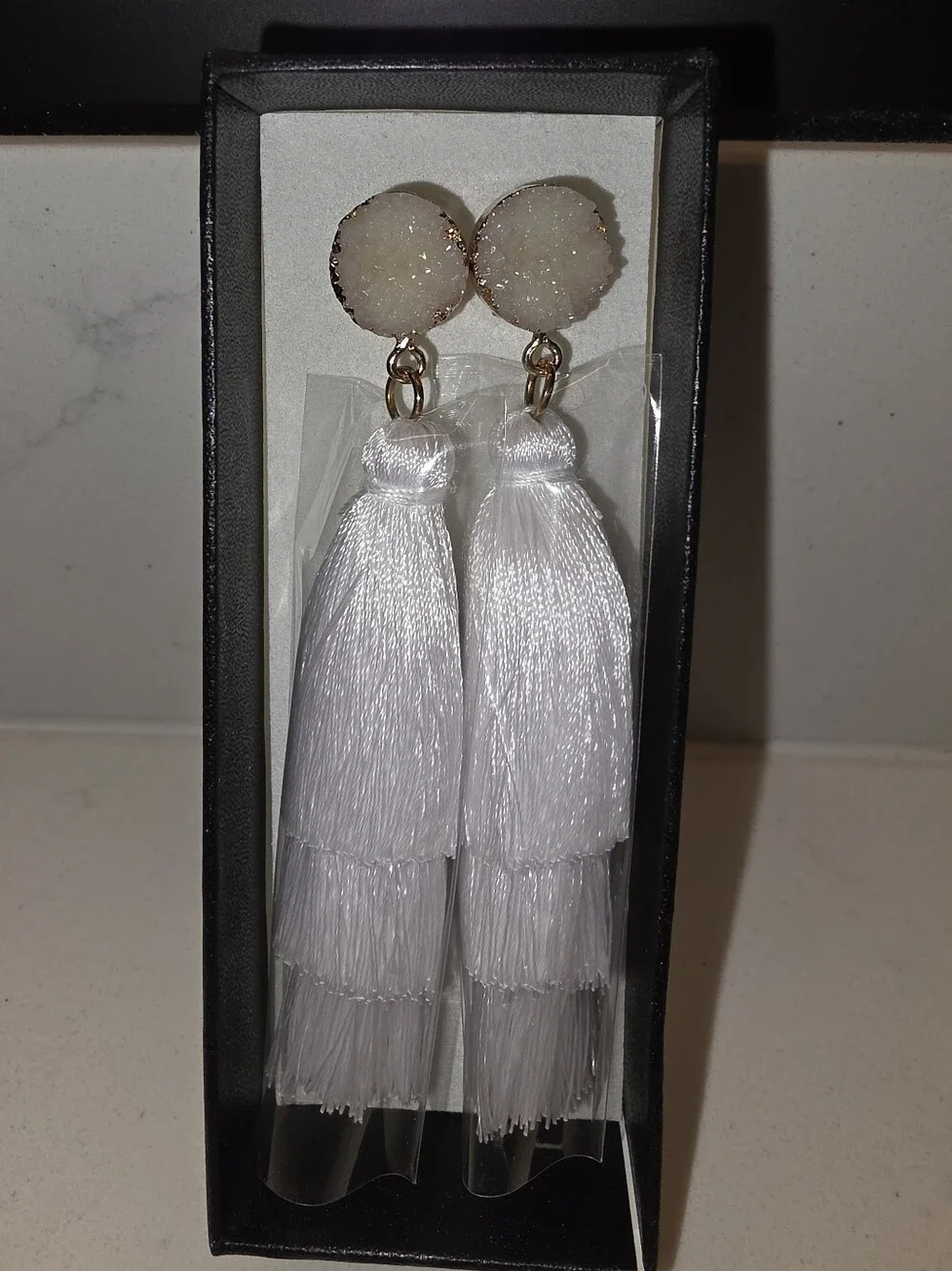 N/A packaging gold are