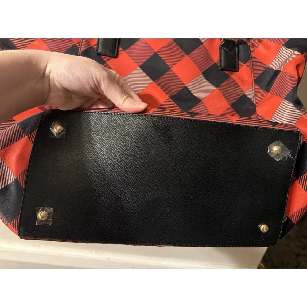 Vera Bradley black both practical