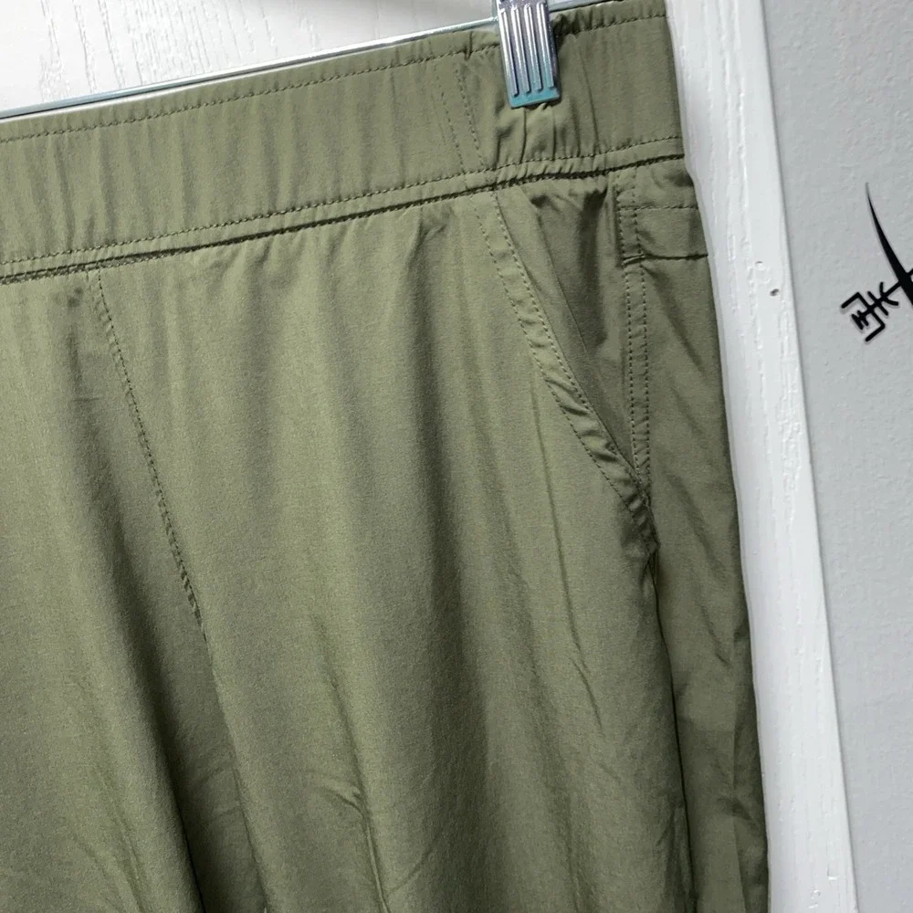 Eddie Bauer excellent medium
