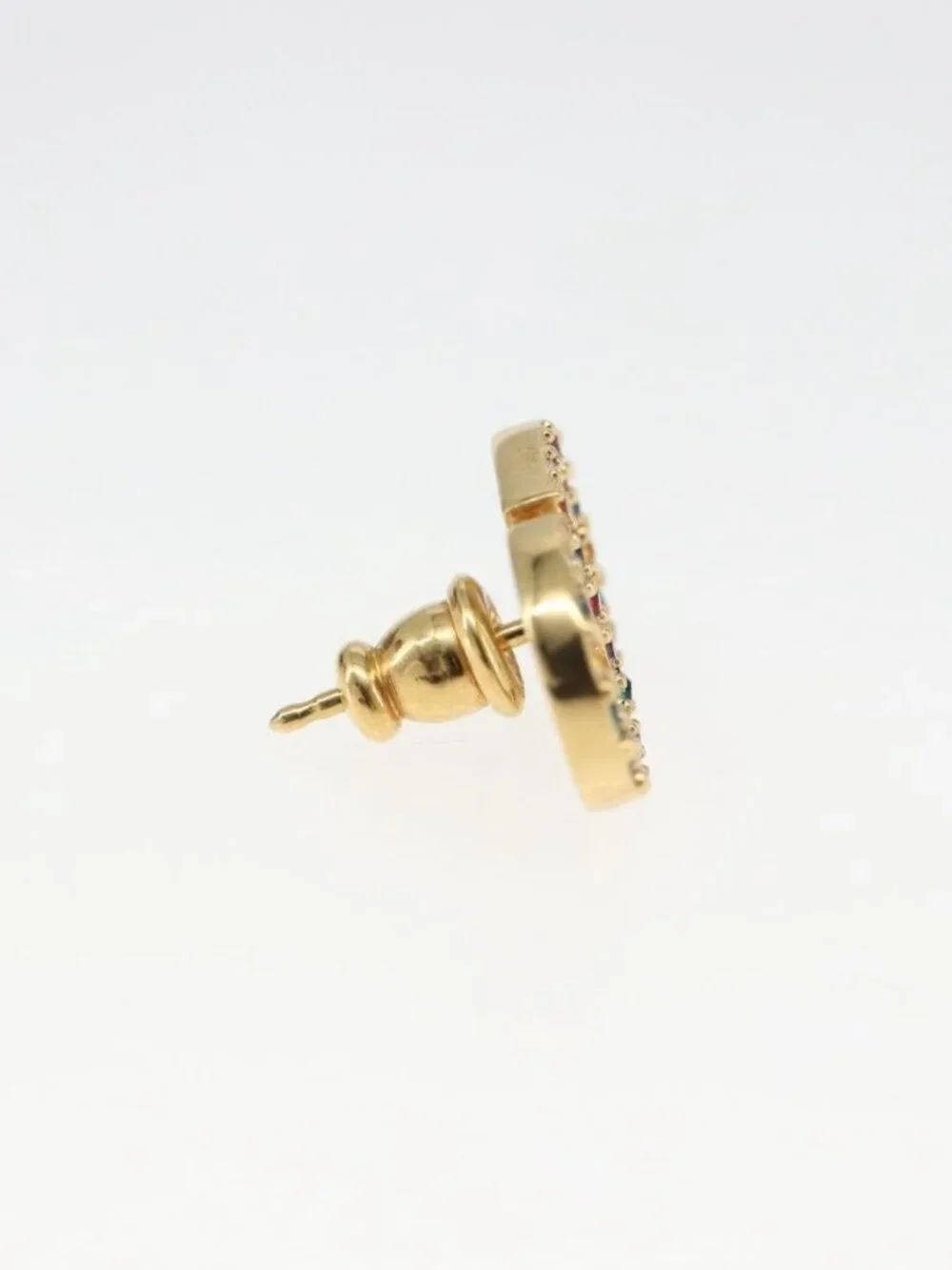 Dior brand	christian color	gold