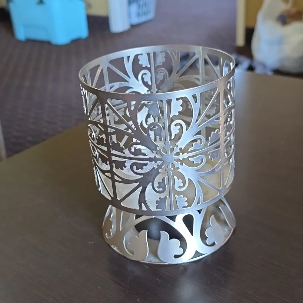 Bath and Body Works Candle Holder Stand‎