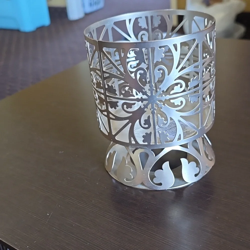 Bath and Body Works Candle Holder Stand‎