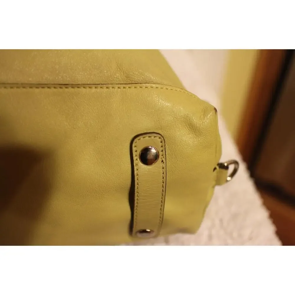 Coach multifunction sell zip