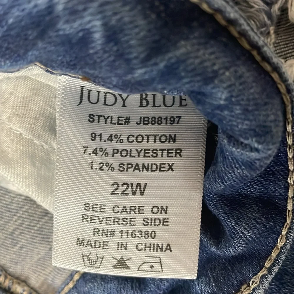 Judy Blue very good