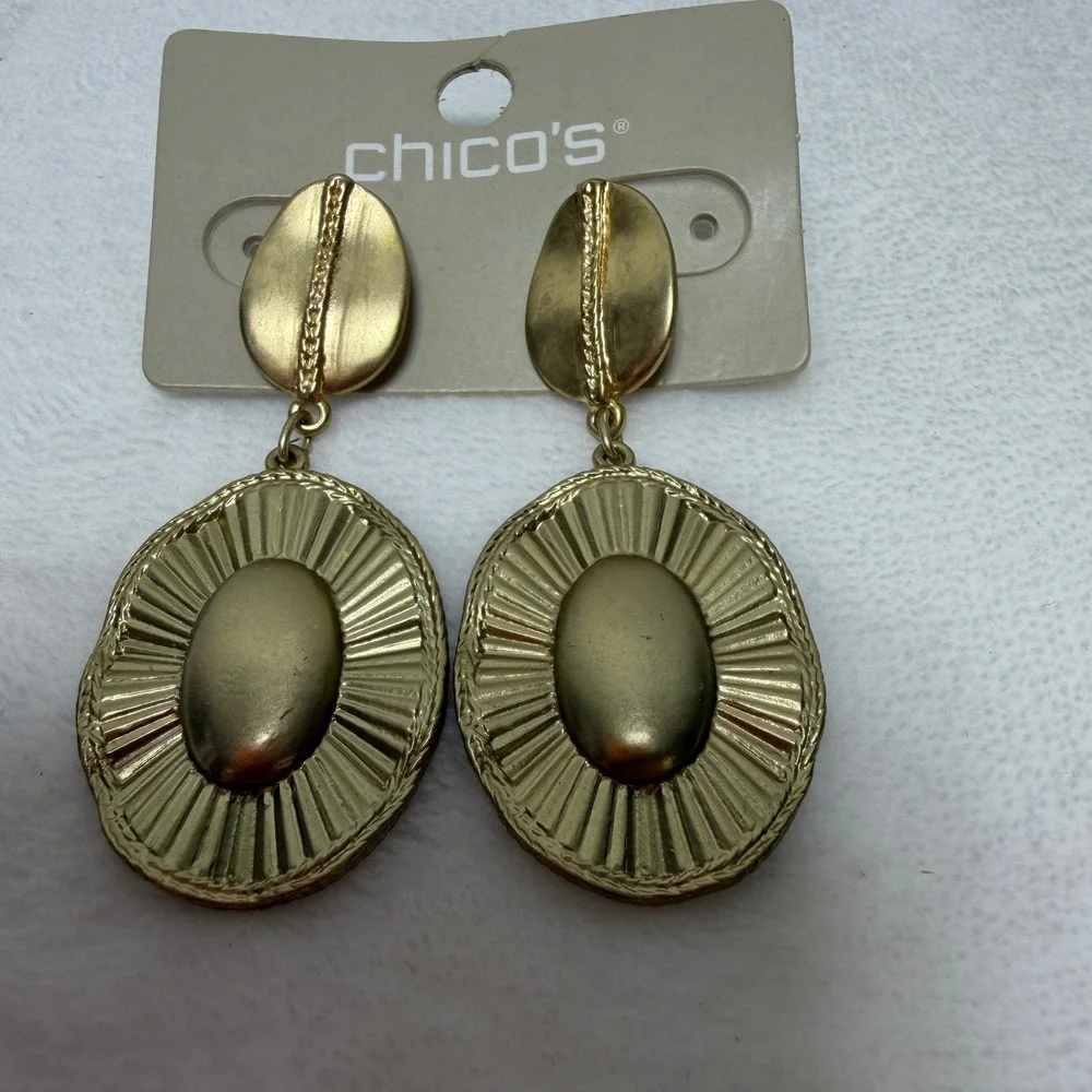 Chicos matte gold