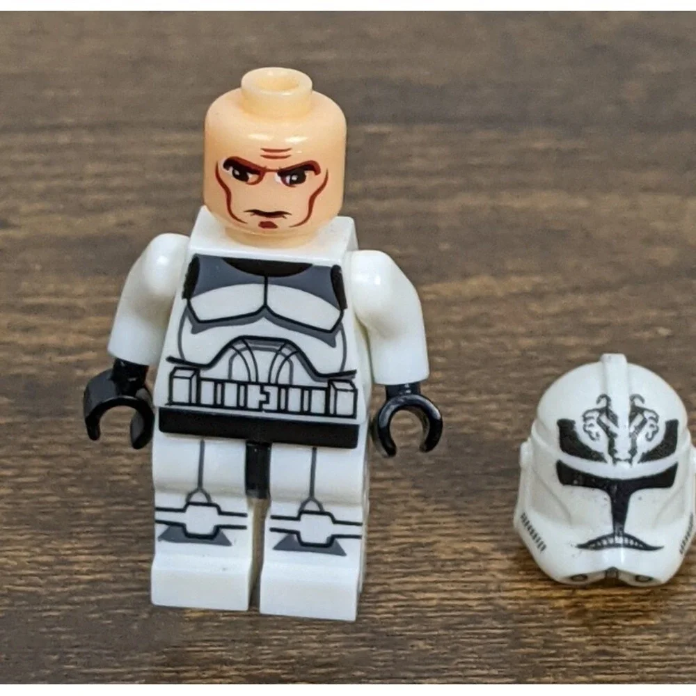 LEGO‎ Star Wars Clone Trooper Minifigure White Armor Custom Helmet Print