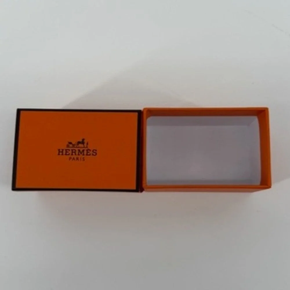 Hermes authentic paris