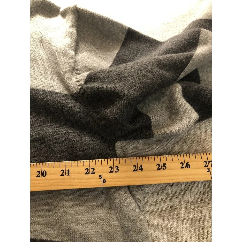 Duluth Trading Co Sweater Mens XL Gray Stripe Crewneck Pullover Knit Casual