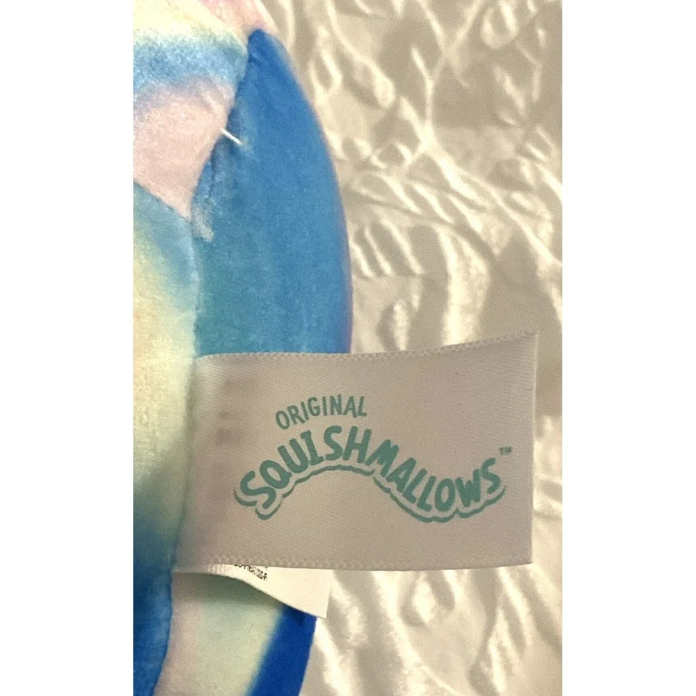 Squishmallows minor flaw