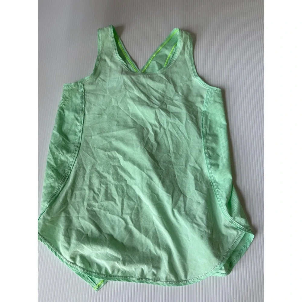 Lululemon‎ Ivivva Run Tank Top V-Neck Racerback Athletic Sleeveless Green Size 6