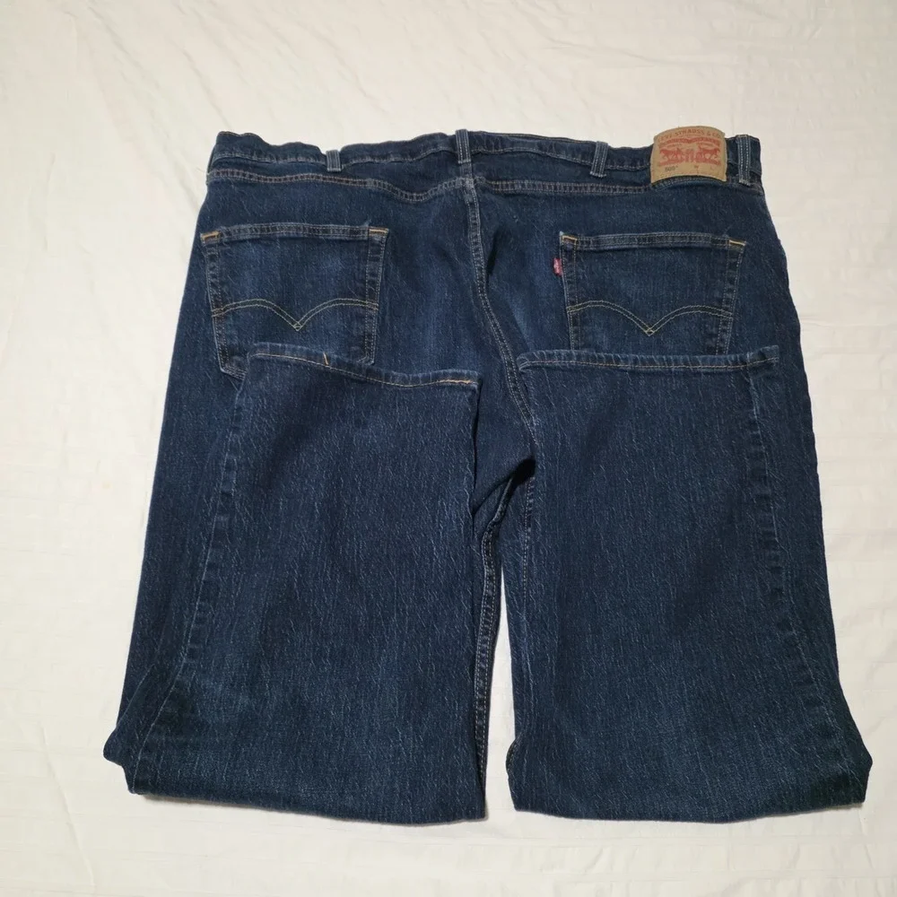 Levis dark day