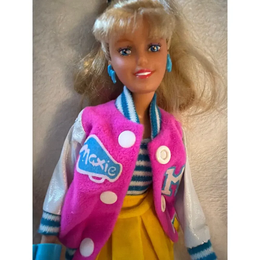 Vintage 1988 Hasbro Maxie Doll Maxie's World Varsity Cheerleader Outfit Blonde