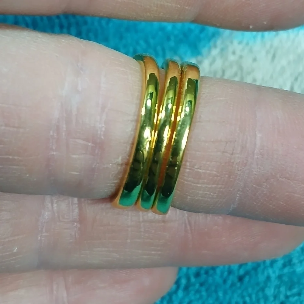 N/A goldtone wedding