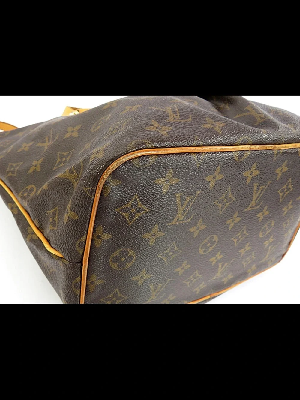 Louis Vuitton elegant louis