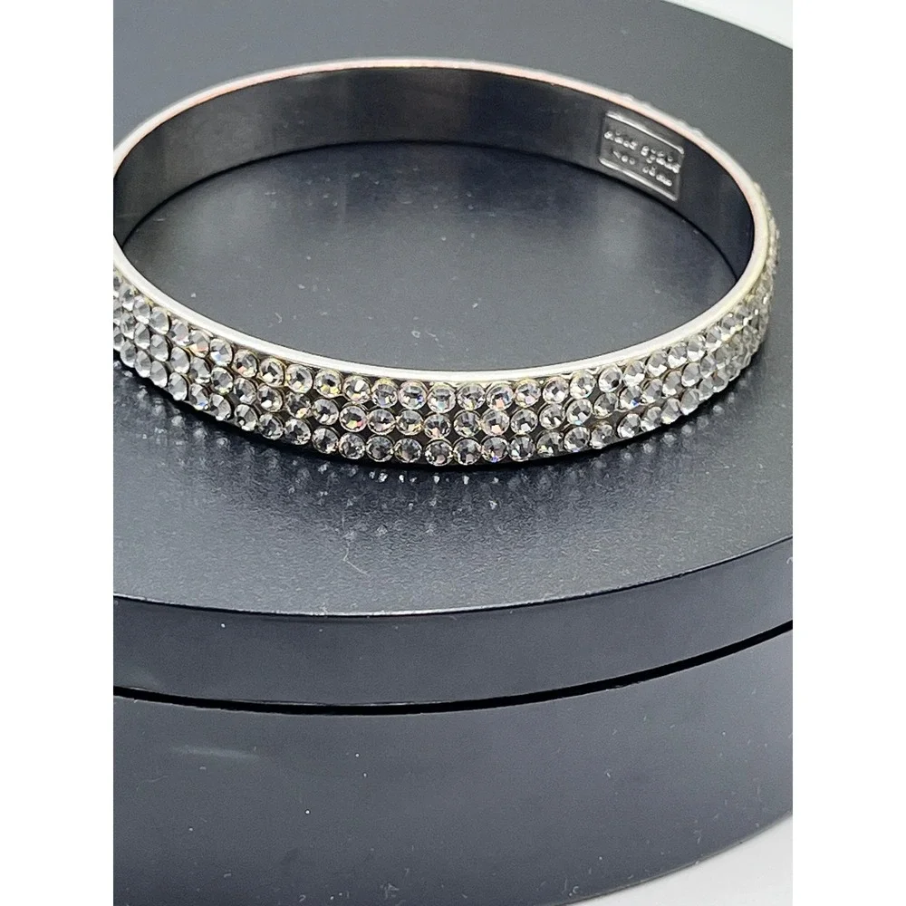 kate spade bracelet features
