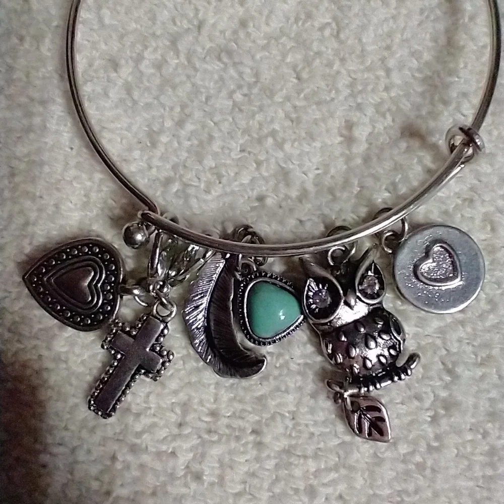 Silvertone wisdom owl faux turquoise feather heart cross charm bracelet