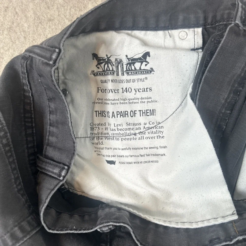 Levis gray owned good
