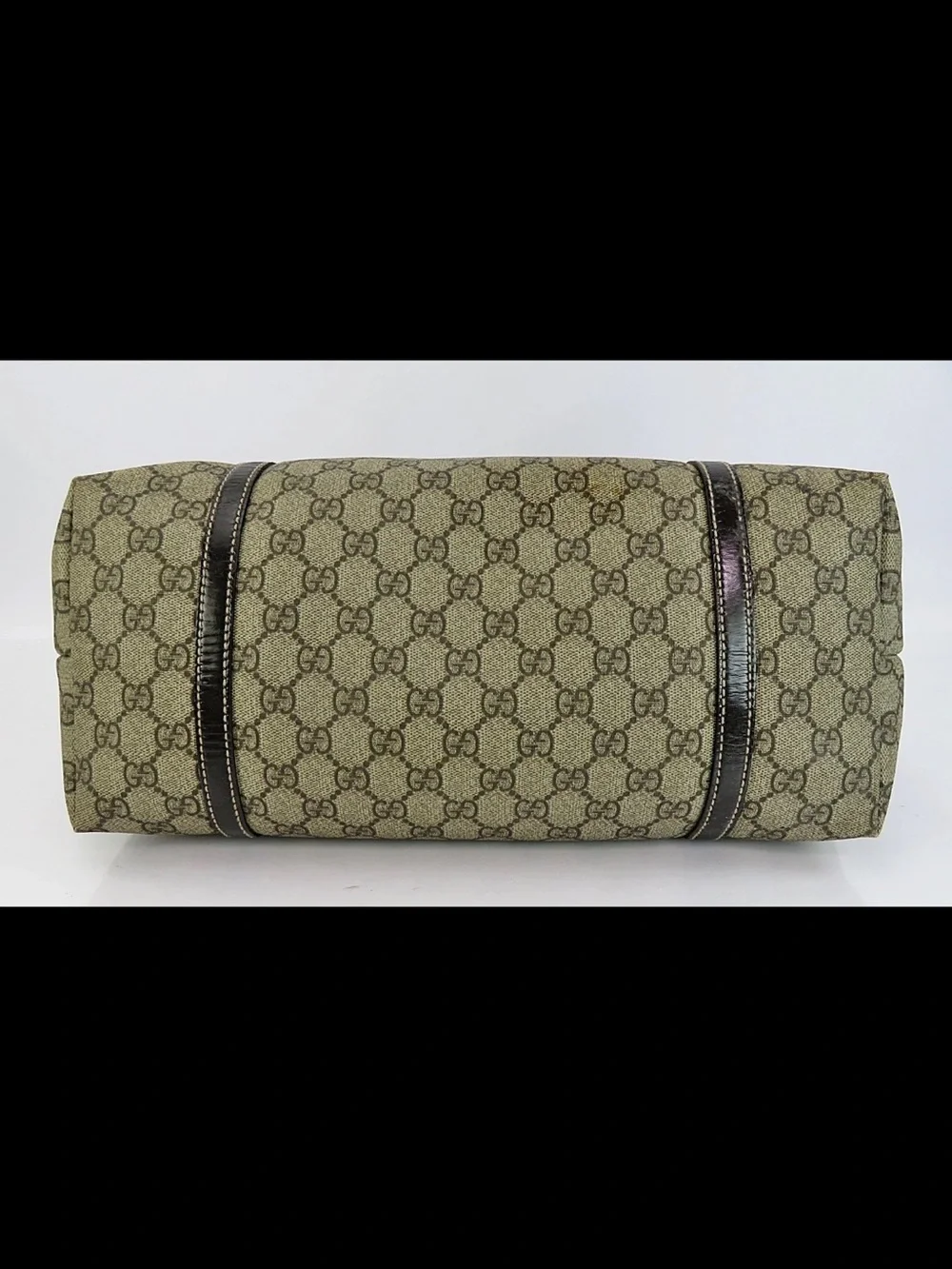 Gucci tote signature