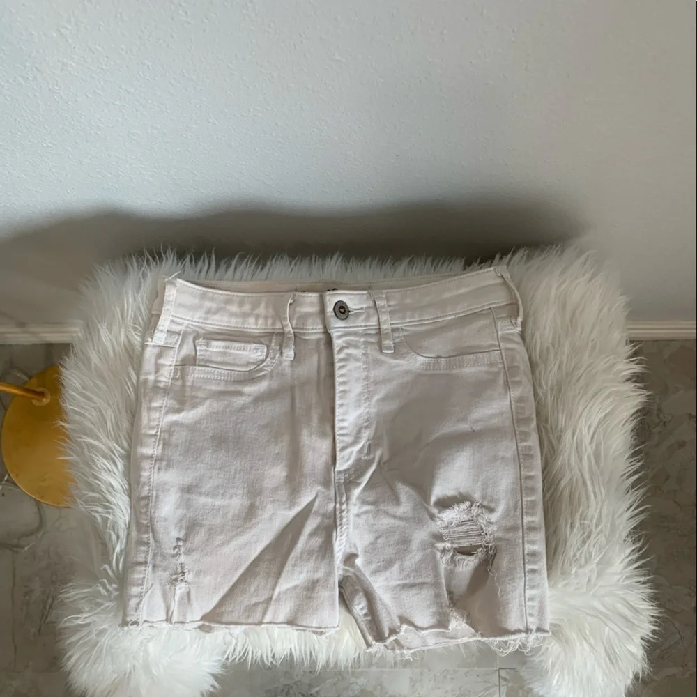 Women’s Hollister‎ White Denim Shorts Size 28 (980A)