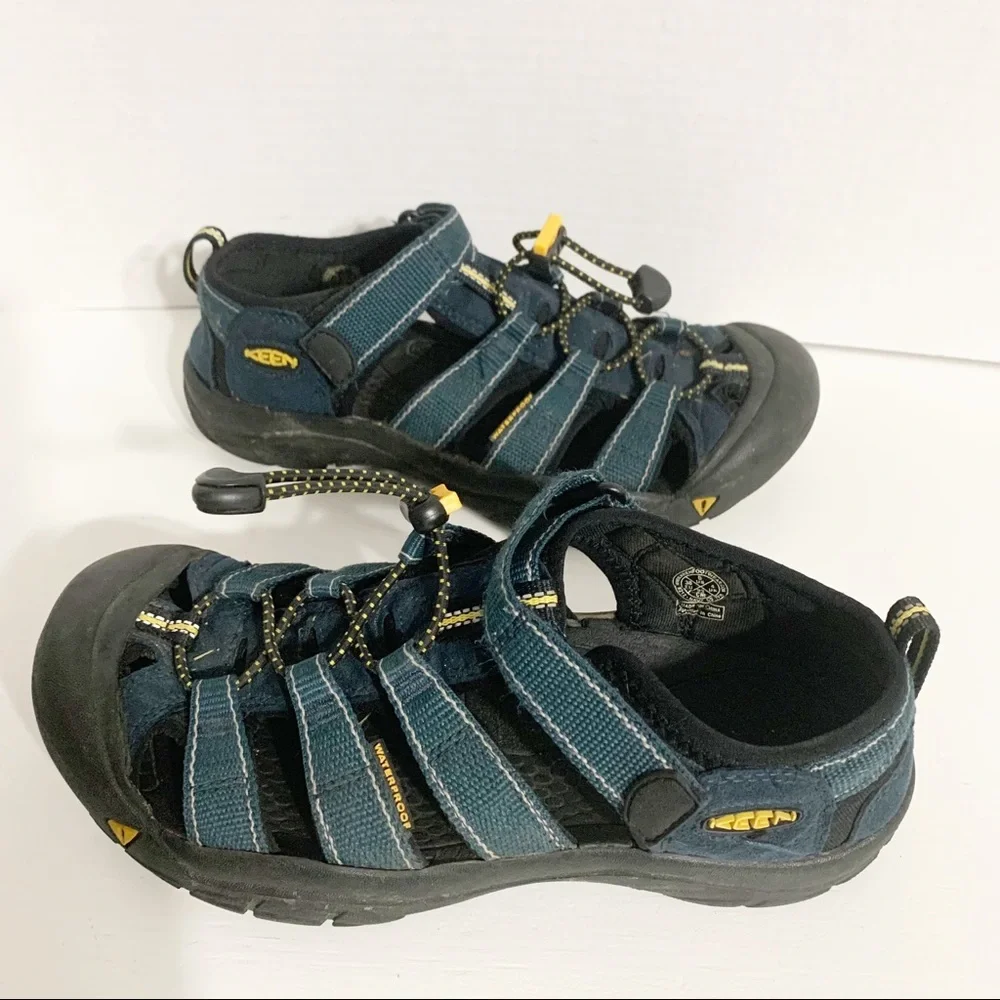 Keen 9212 CS 1009 Newport Suede and Nylon Slip-on Waterproof Shoes Rubber Sole