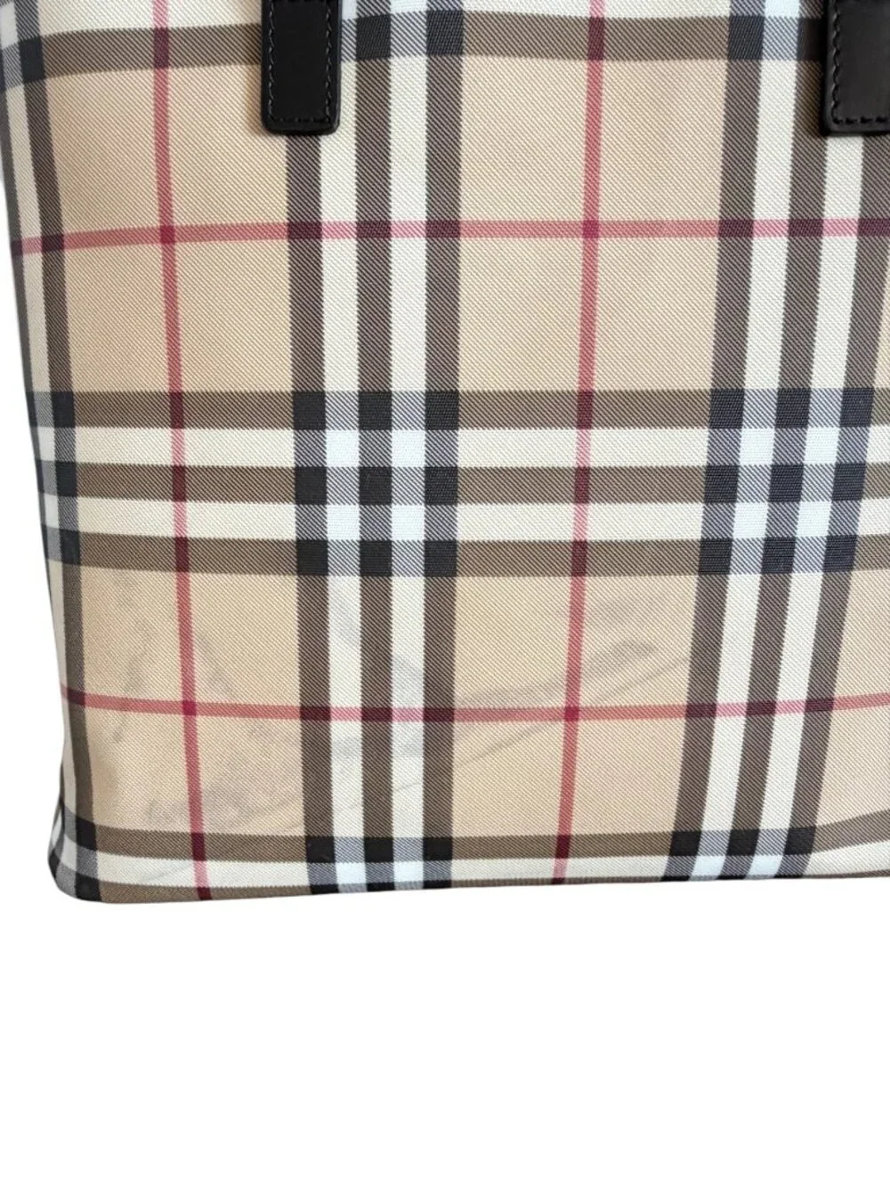 Burberry elevate your