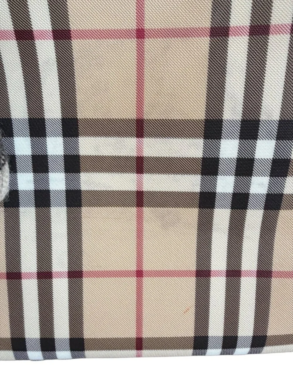 Burberry elevate your