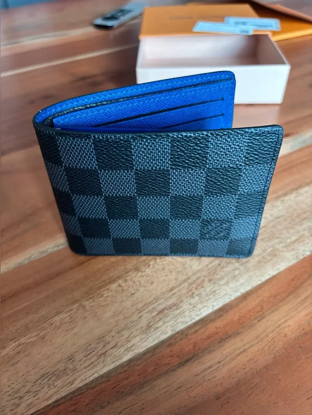 Louis Vuitton louis vuitton