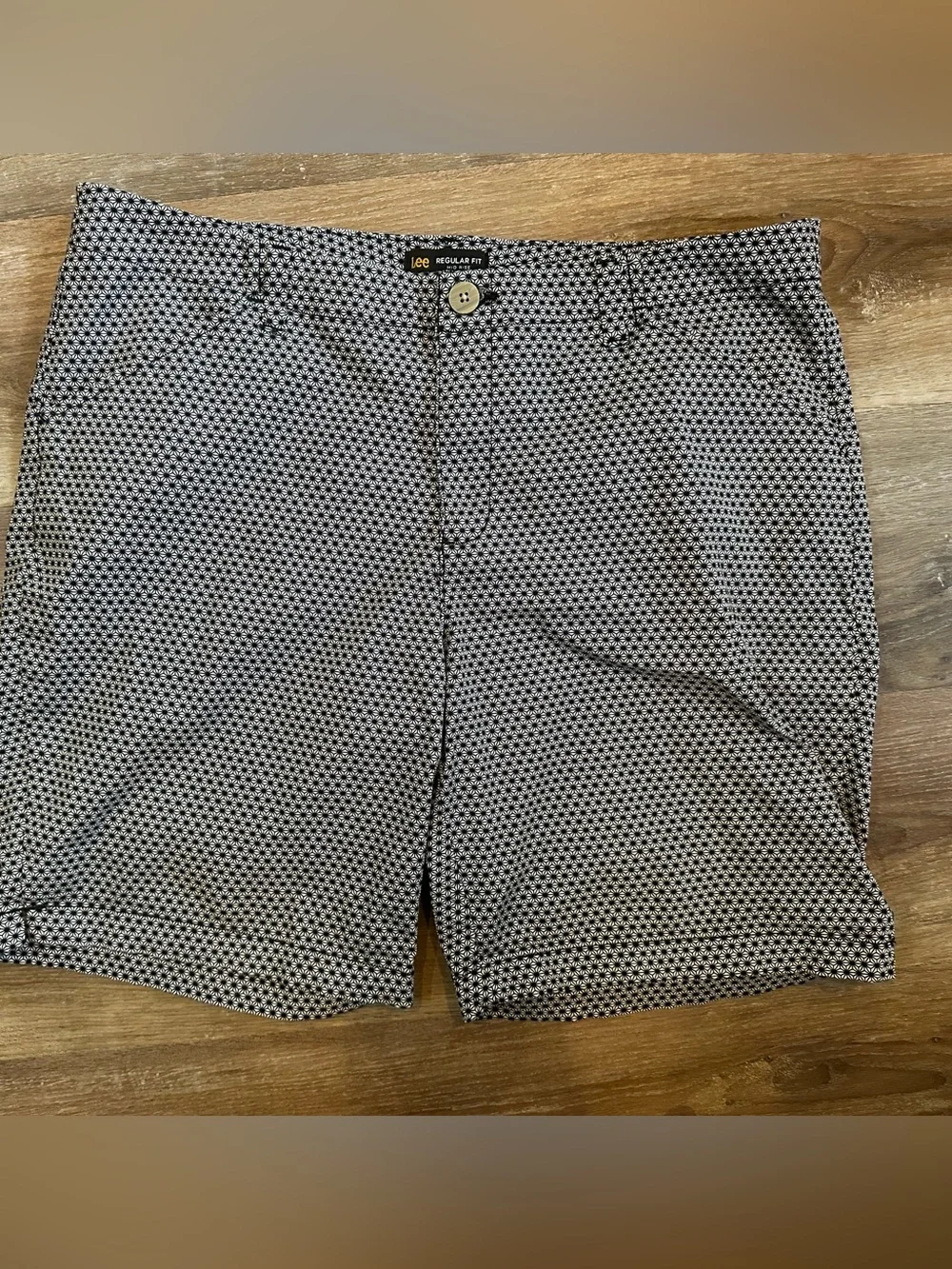Lee flat front