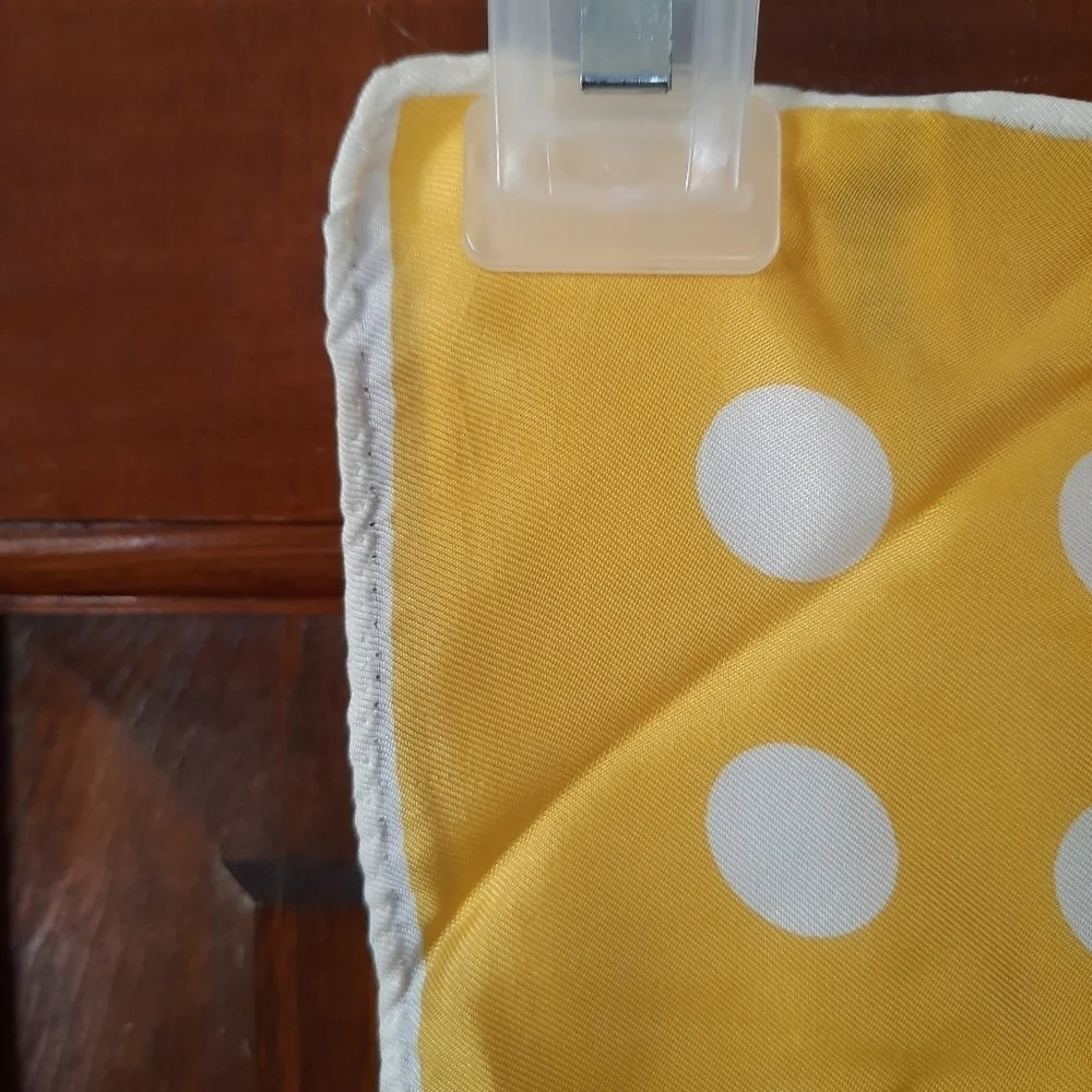 N/A bright yellow