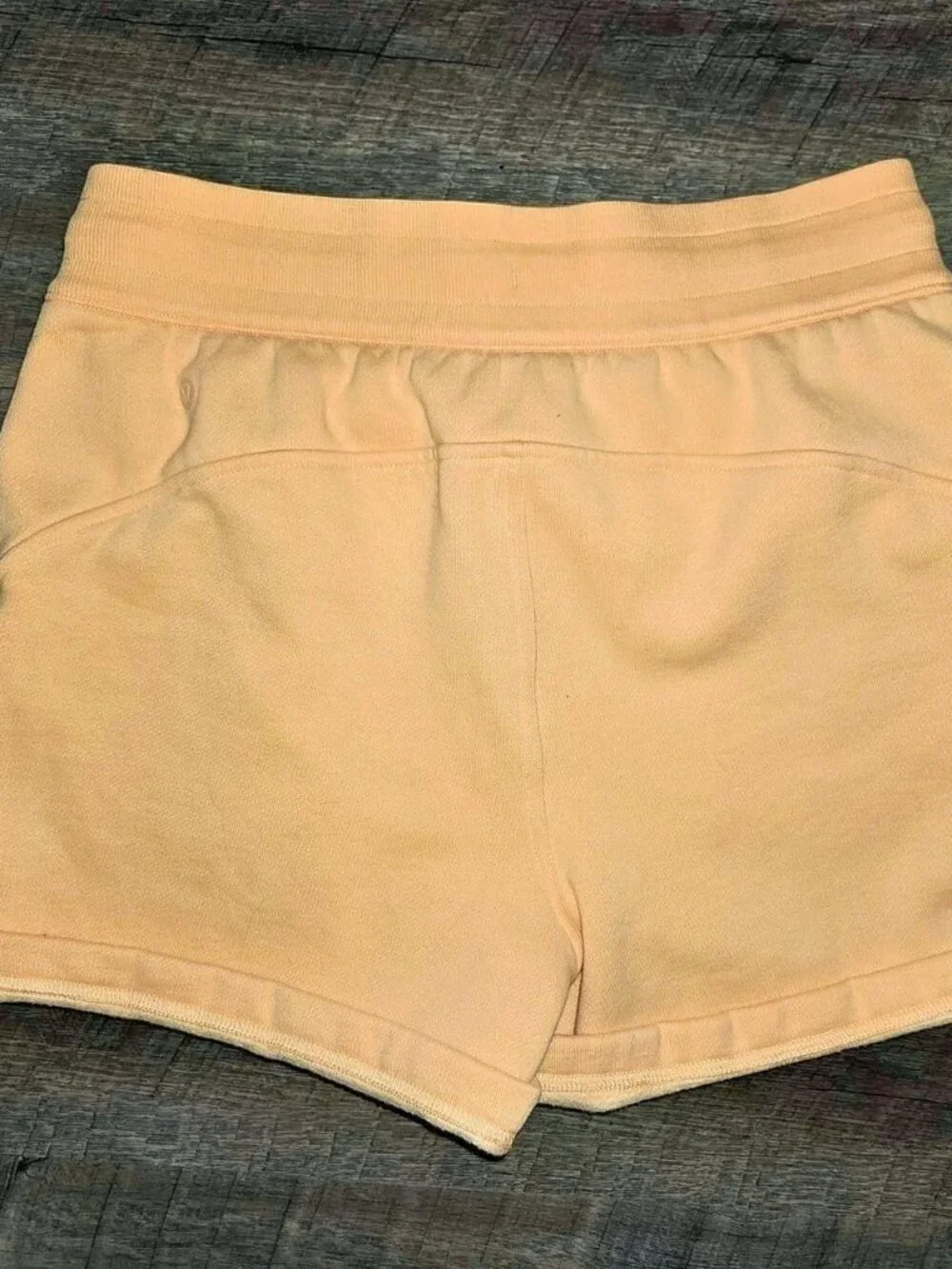 Lululemon Scuba High-Rise Shorts size 8